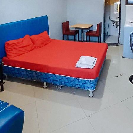 Reddoorz At V-Cat Apartelle Sampaloc Manila Exteriér fotografie