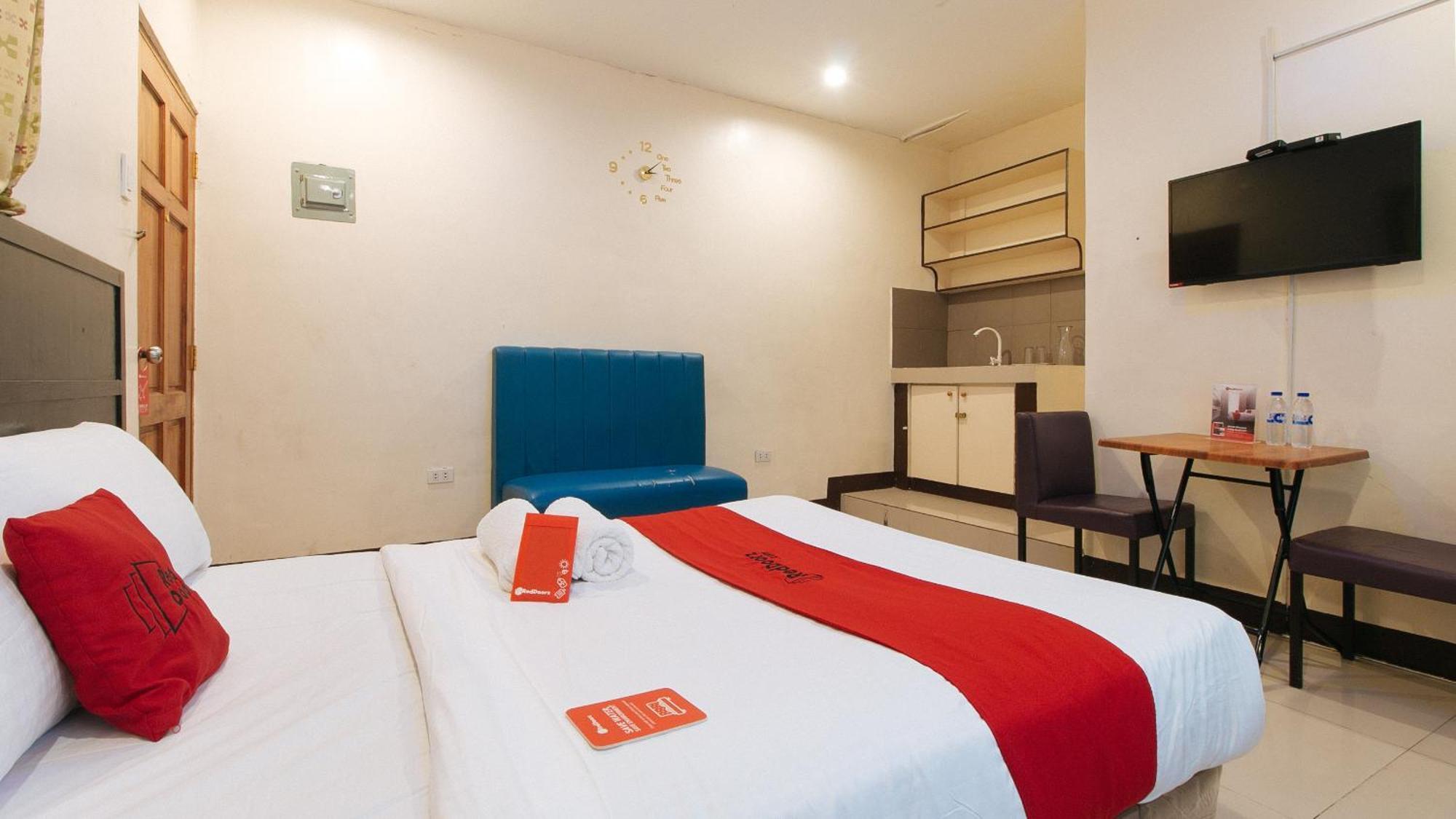 Reddoorz At V-Cat Apartelle Sampaloc Manila Exteriér fotografie