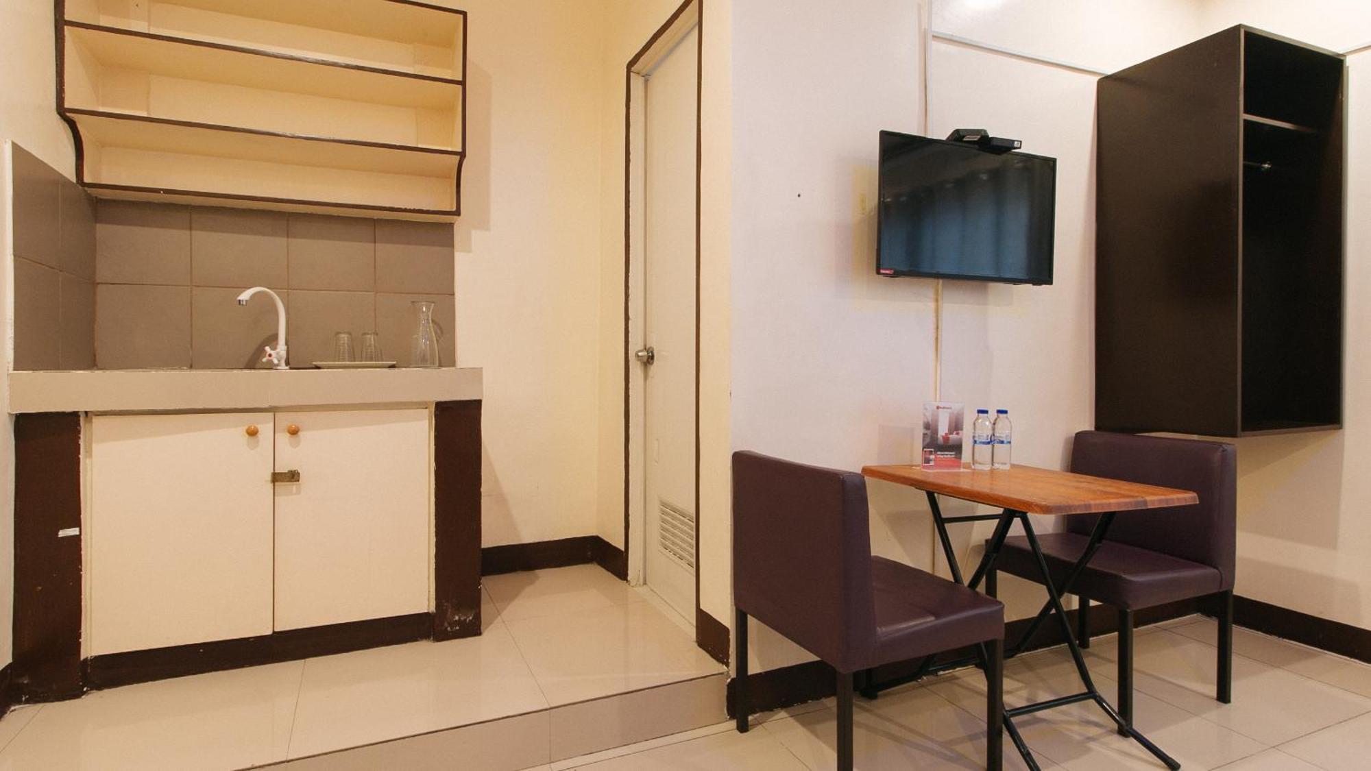 Reddoorz At V-Cat Apartelle Sampaloc Manila Exteriér fotografie