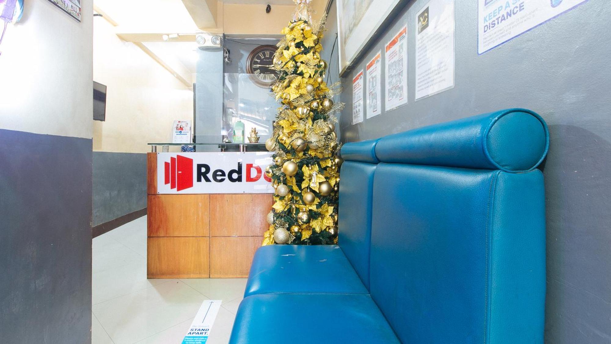 Reddoorz At V-Cat Apartelle Sampaloc Manila Exteriér fotografie