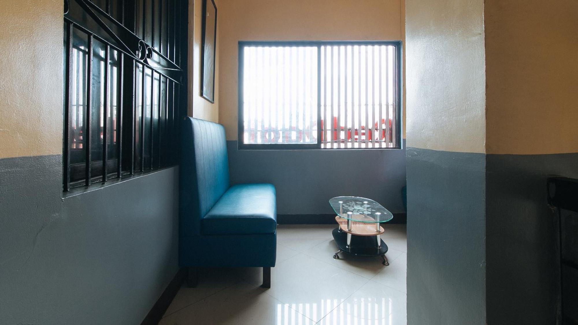 Reddoorz At V-Cat Apartelle Sampaloc Manila Exteriér fotografie